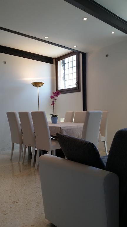 Elisabeth Waterfront Apartment Venice Luaran gambar